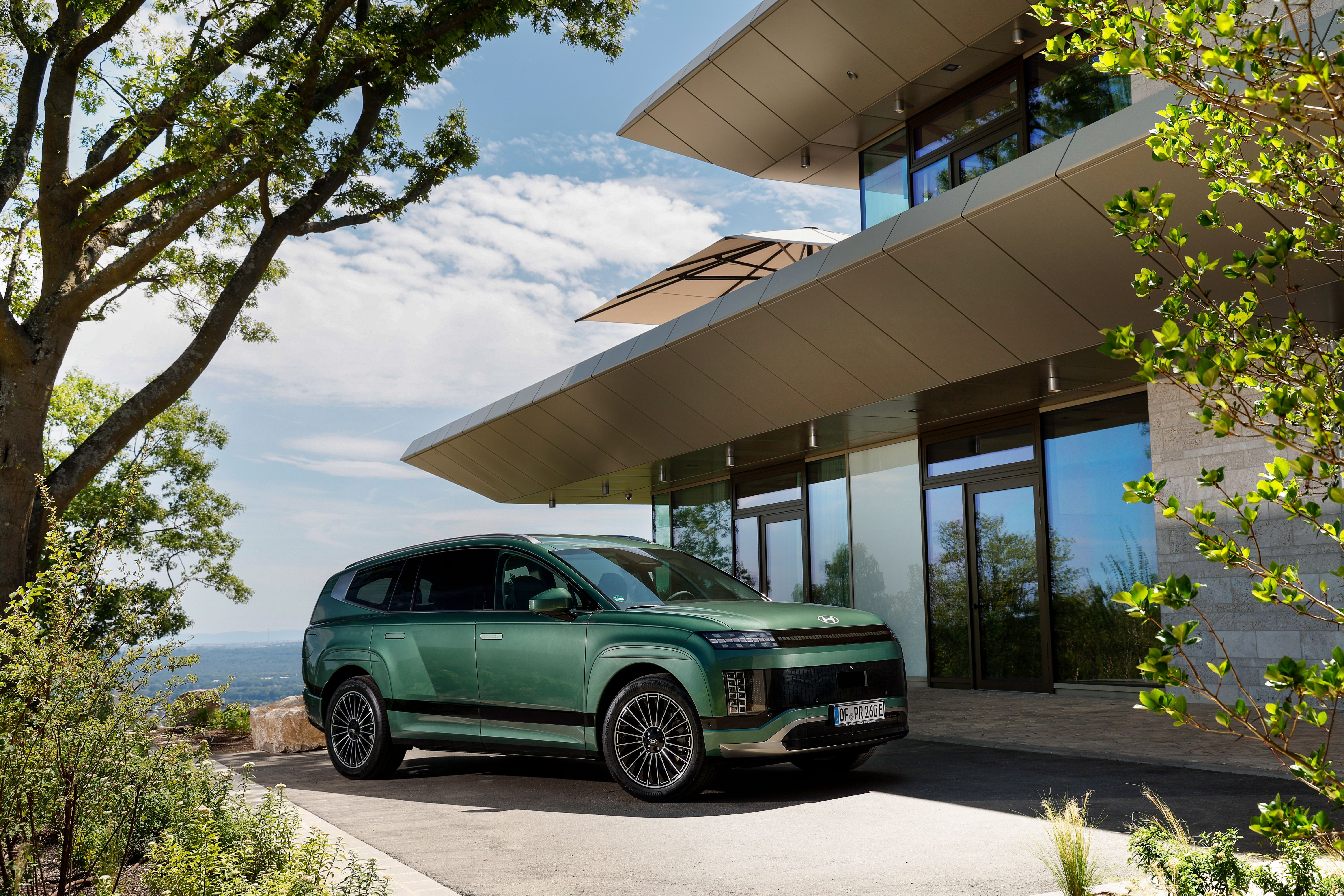 Hyundai Ioniq 9 im Autobahn-Test: Nobler Reisebegleiter mit viel Platz